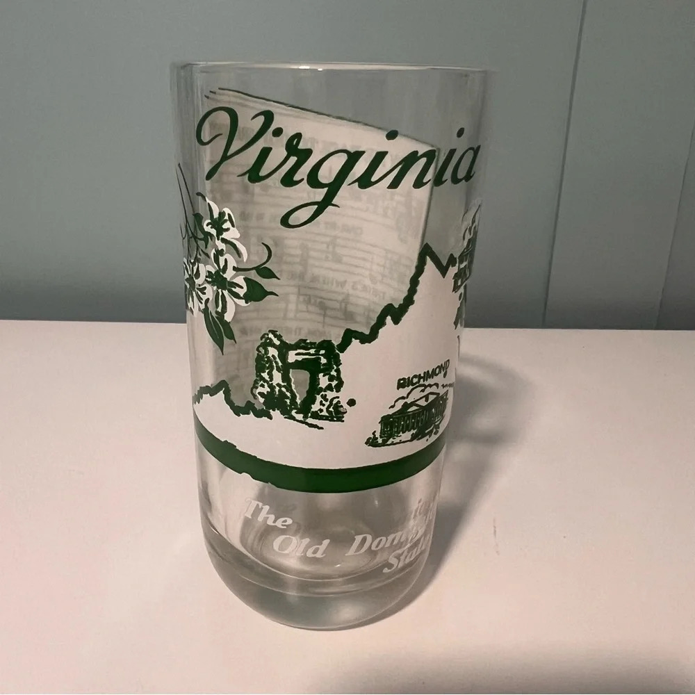 Vintage Virginia‎ 8 oz. Glass Tumbler.